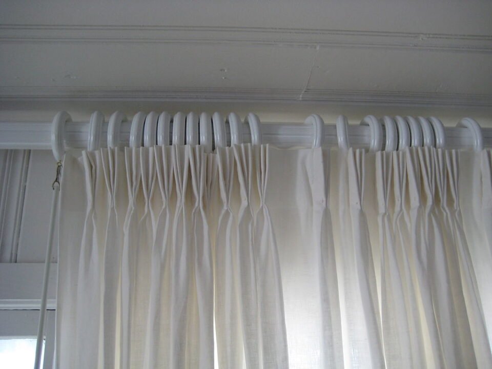 The Benefits of Regular Curtain Cleaning in Mulgrave